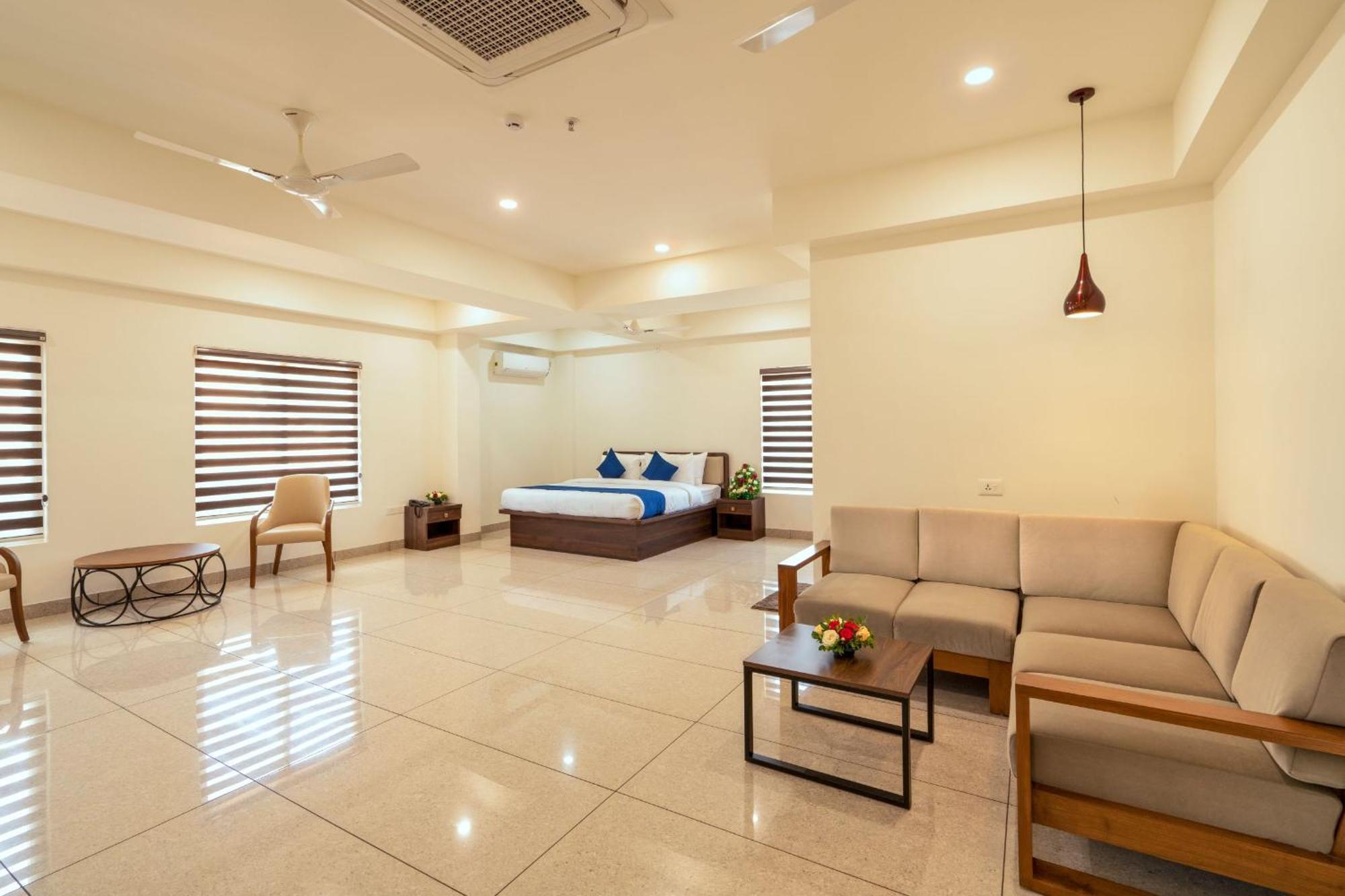Kumbanad Heritage Hotel Vennikulam المظهر الخارجي الصورة